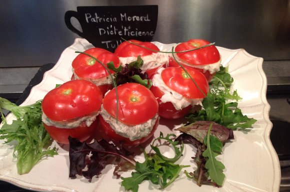 Tomates farcies thon et fromage frais de Patricia Morard